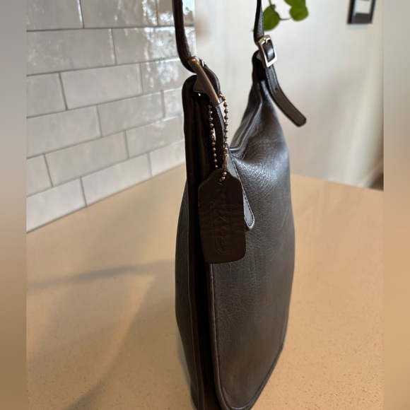 Vintage COACH Legacy Slim Hipster Crossbody Saddle Bag Smooth Brown Leather 9134 - Picture 3 of 10